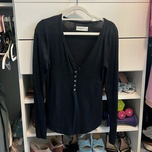 Black Abercrombie top